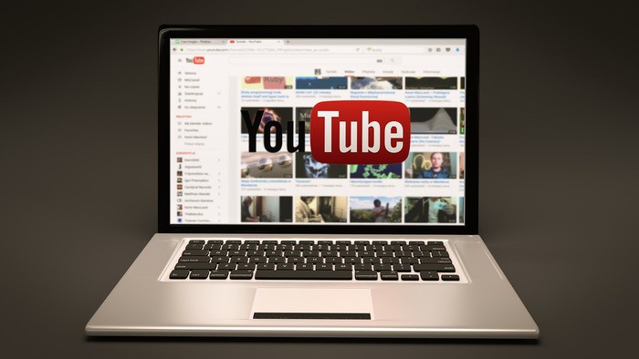 YouTube: in arrivo una nuova funzione “regala abbonamento”