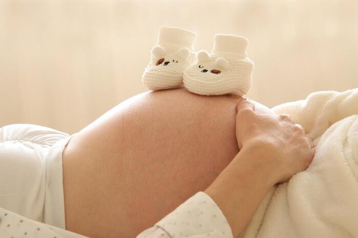 Covid-19: averlo nell’ultimo trimestre di gravidanza può portare a un parto prematuro