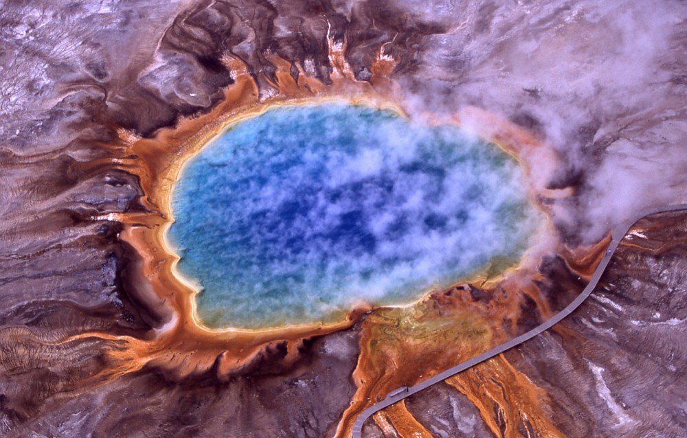 Yellowstone: una mappa delle acque sotterranee per svelare i segreti della caldera