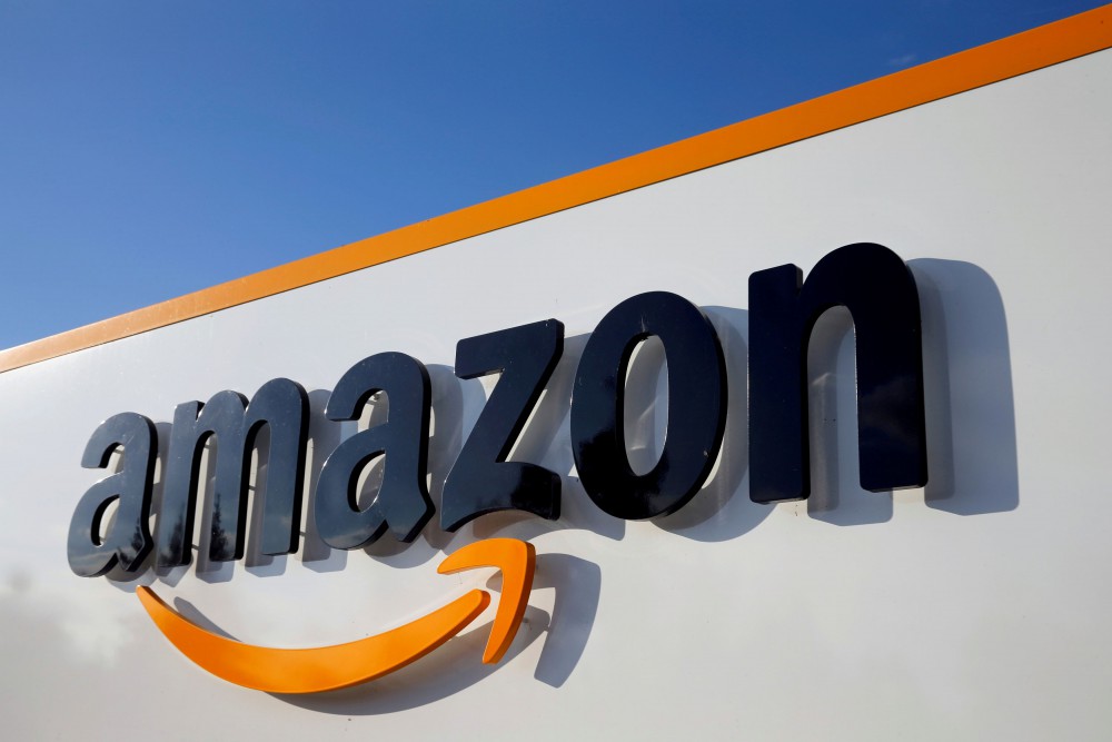 Amazon batte Unieuro con offerte a prezzi mai visti prima
