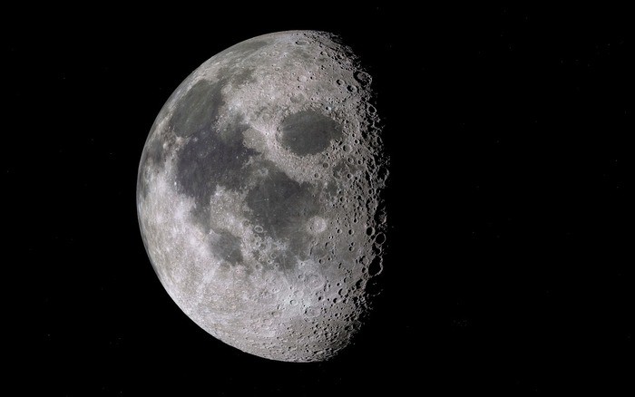 Luna: trovati due nuovi crateri e scoperto un nuovo mistero